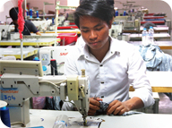 不法就労者の排除